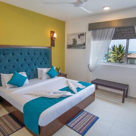 Mount Breeze Hotel Dehiwala-Mount Lavinia Bagian luar foto