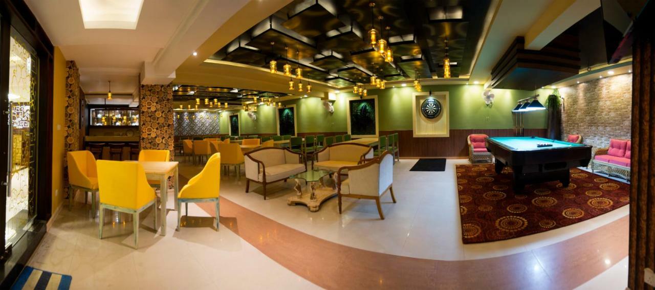 Mount Breeze Hotel Dehiwala-Mount Lavinia Bagian luar foto