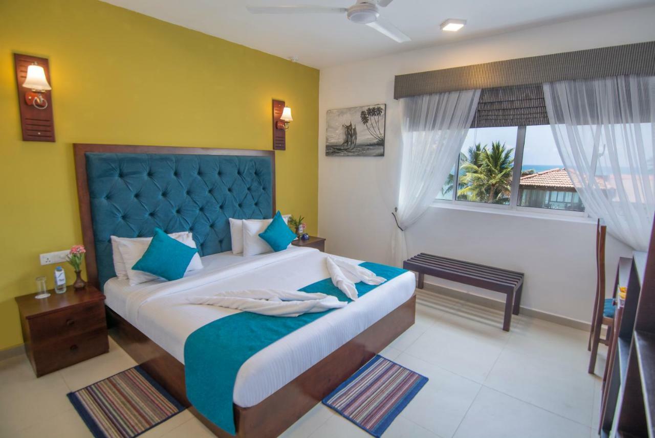 Mount Breeze Hotel Dehiwala-Mount Lavinia Bagian luar foto