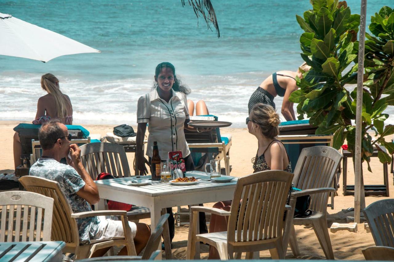 Mount Breeze Hotel Dehiwala-Mount Lavinia Bagian luar foto